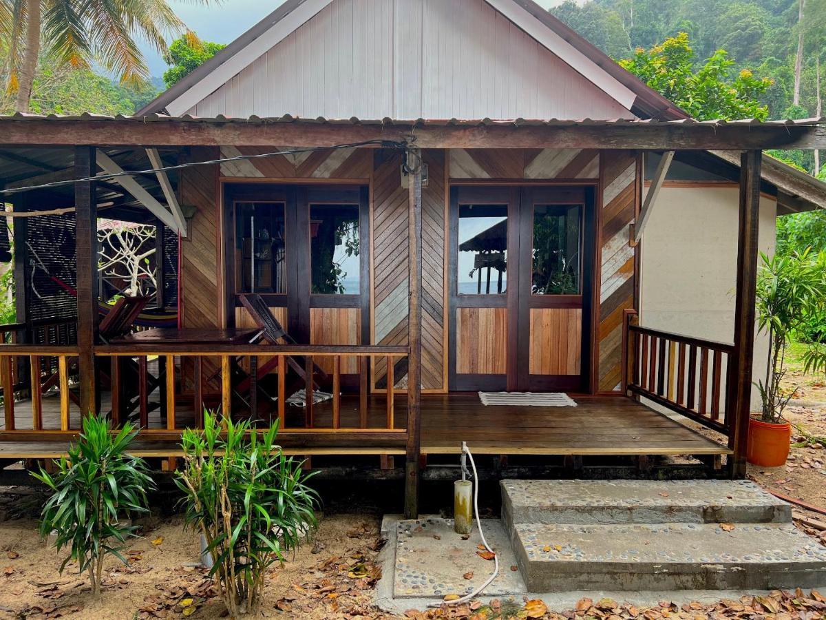 Swiss Cottage Tioman Kampong Ayer Batang Εξωτερικό φωτογραφία